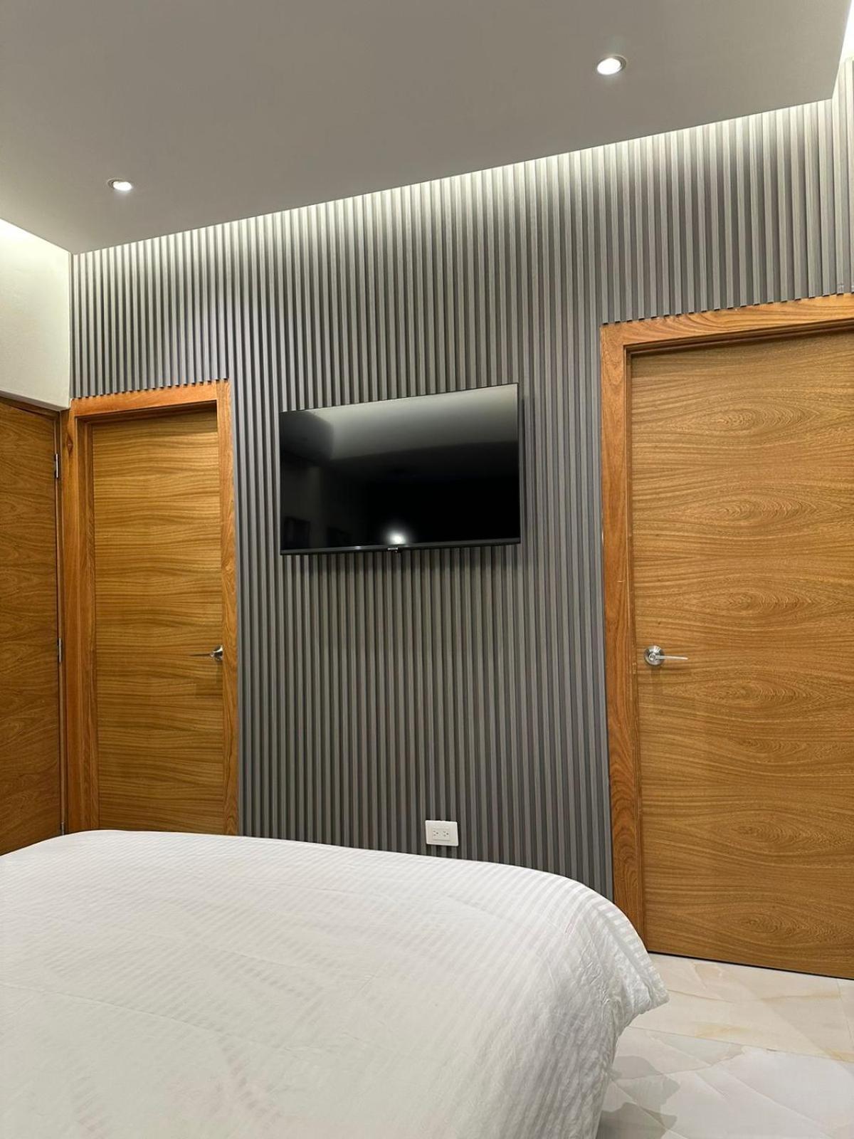 Downtown Luxury Apt Naco: 2Br 2Ba Saint-Domingue Extérieur photo